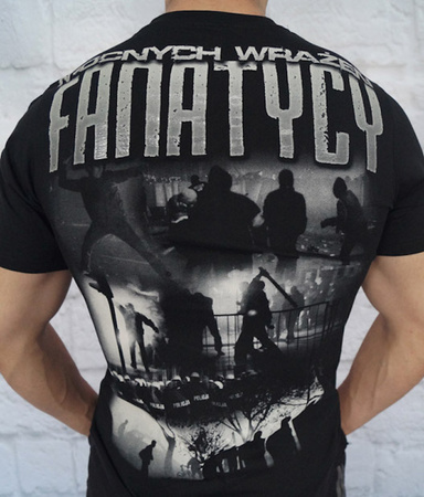 T-shirt PUBLIC ENEMY MOCNYCH WRAŻEŃ FANATYCY czarny