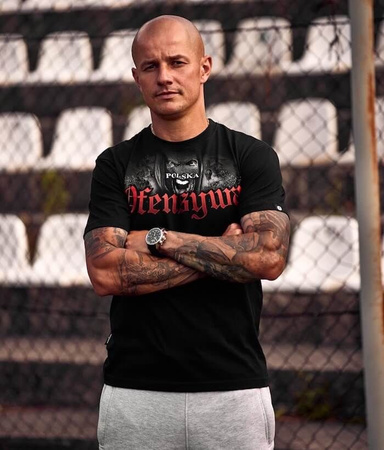 T-shirt OFENSYWA UZALEŻNIONY OD ADRENALINY czarny