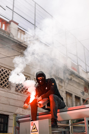 Bluza PGWEAR REVOLT czarna kaptur + kominiarka