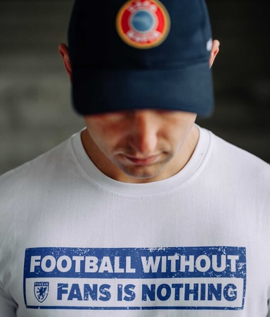 T-shirt PGWEAR NO FANS - NO FOOTBALL biało-niebieska