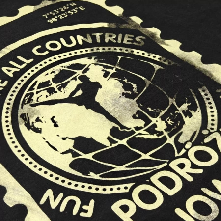 T-shirt EXTREME HOBBY PODRÓŻE WOJOWNIKA STAMP czarny